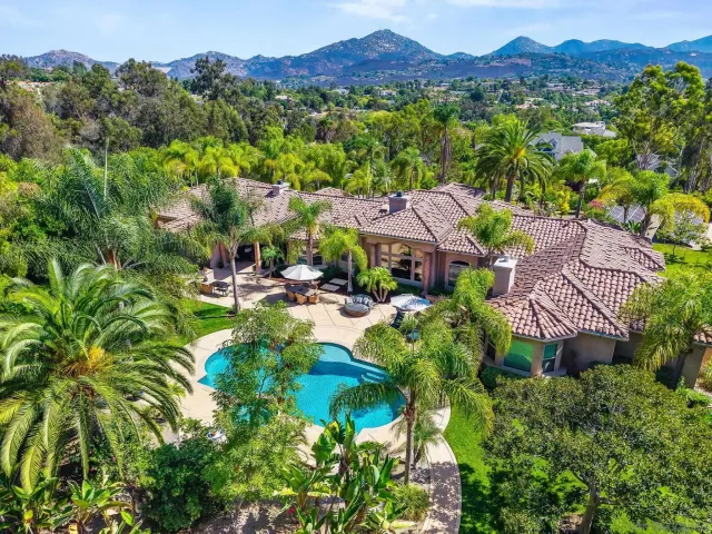 $3,200,000 | 13570 Summit Circle, Poway, CA 92064