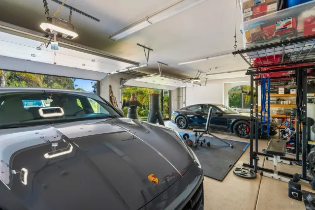 $3,200,000 | 13570 Summit Circle, Poway, CA 92064