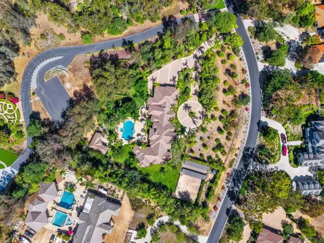 $3,200,000 | 13570 Summit Circle, Poway, CA 92064
