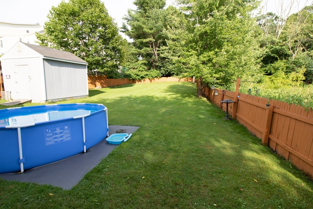 9 Spring Street Webster, MA 01570 - Photo 5 of 29