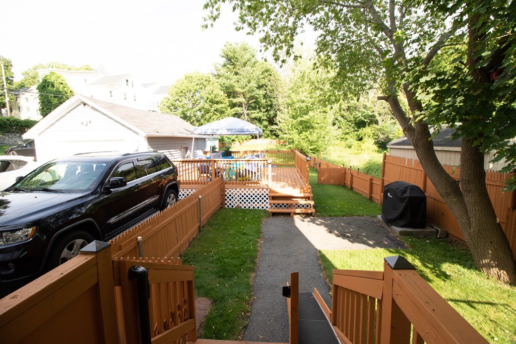 9 Spring Street Webster, MA 01570 - Photo 10 of 29