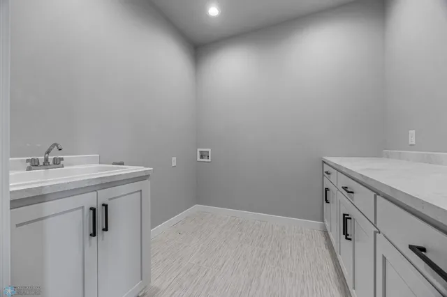 $415,000 | 106 Pine Drive, Hankinson, ND 58041