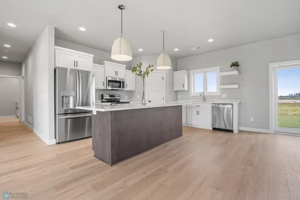 $415,000 | 106 Pine Drive, Hankinson, ND 58041