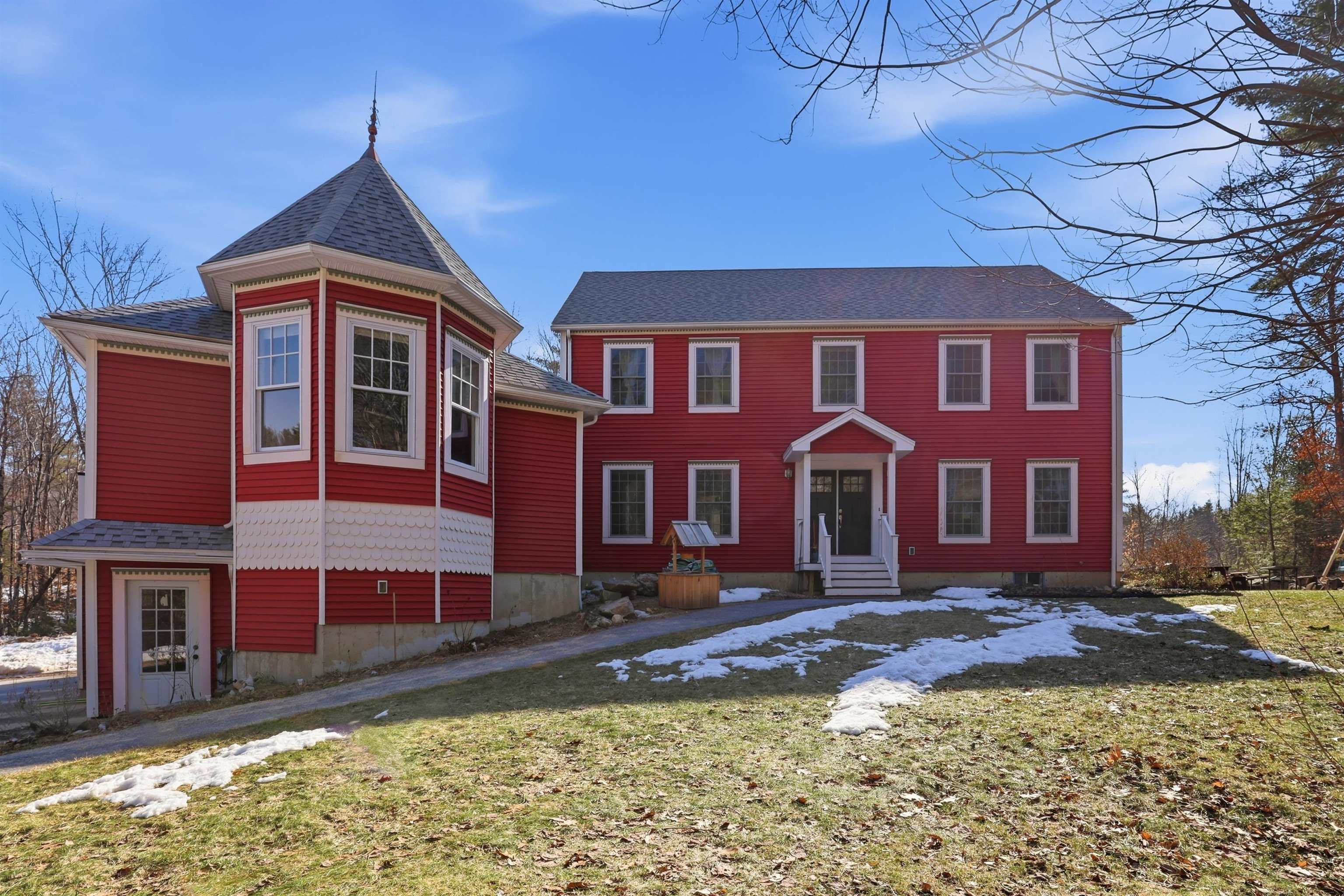 38 Range Road Epsom, NH 03234 - Photo 4 of 55