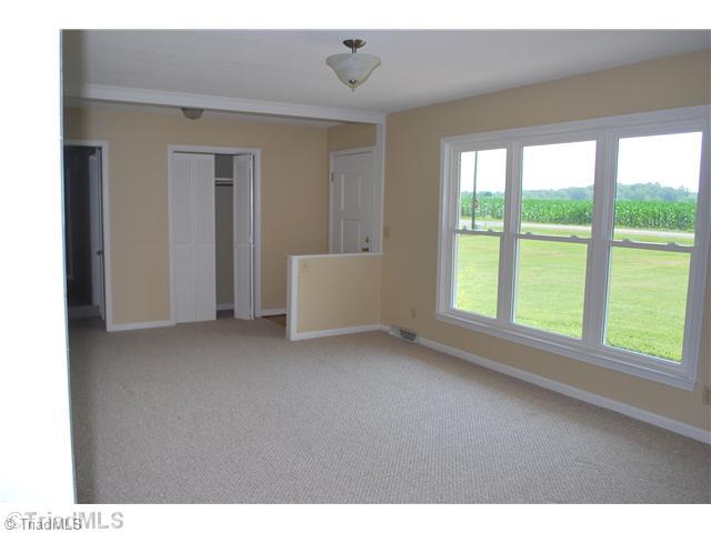 155 Madison Road Mocksville, NC 27028 - Photo 4 of 10 Living Room. Newly painted..... large living room
