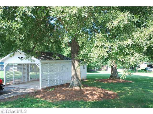 155 Madison Road Mocksville, NC 27028 - Photo 10 of 10 Parking Lot/Garage. Plenty of parking