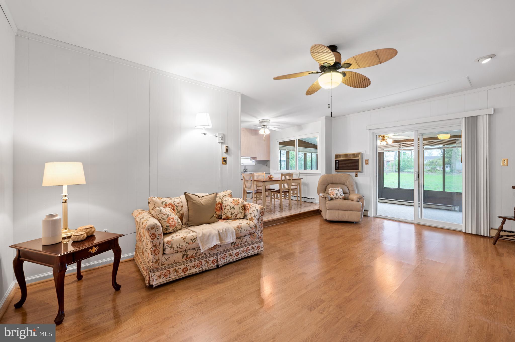3207 Nottingham Road Norristown, PA 19403 - Photo 22 of 42 Family Room off Kitchen w sliding doors to Sun Rm