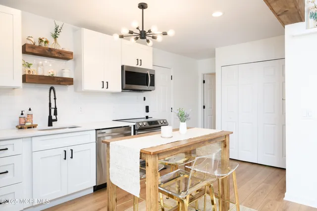 $799,900 | 1st Avenue, Atlantic Highlands, NJ 07716