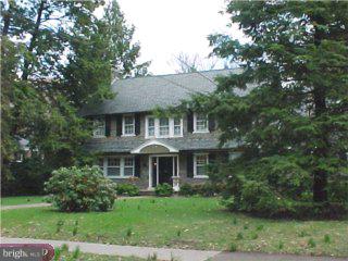 3823 The Oak Road Philadelphia, PA 19129 - Photo 1 of 6 Gallery Image 1