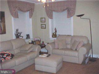 3823 The Oak Road Philadelphia, PA 19129 - Photo 5 of 6 Gallery Image 5
