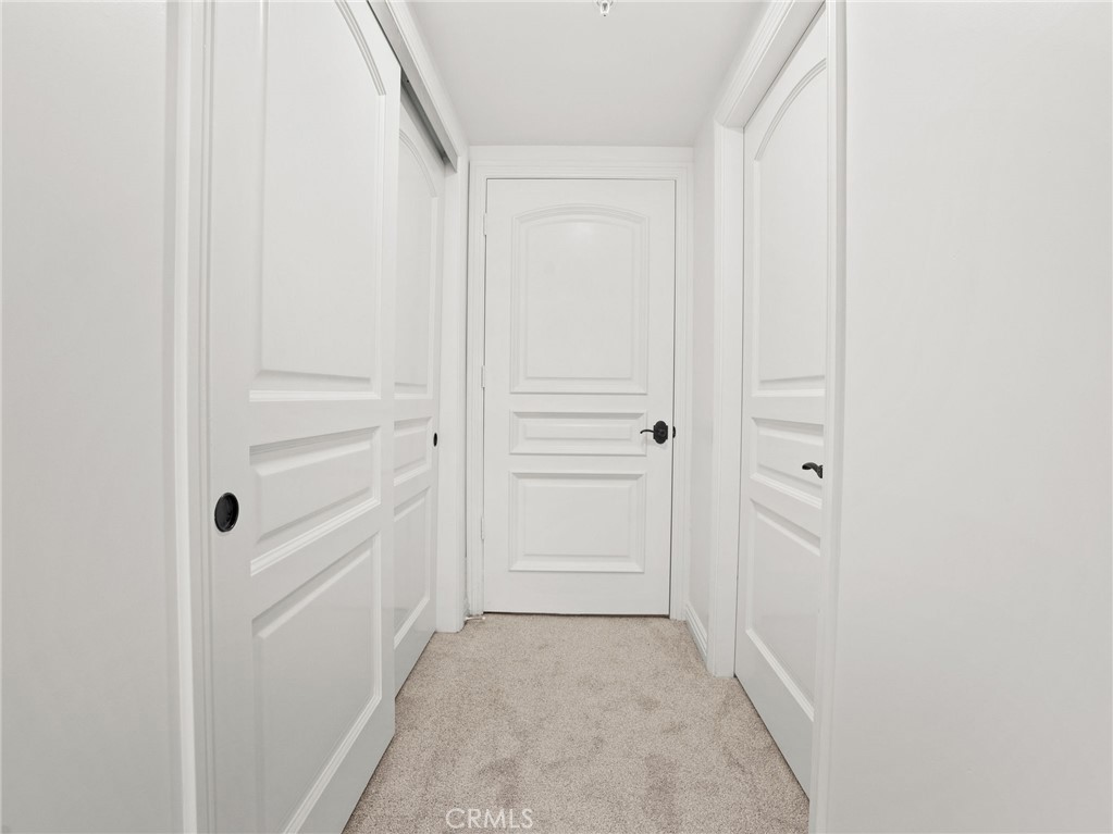 1598 Long Beach, Unit 214 Long Beach, CA 90813 - Photo 13 of 30 a view of a hallway