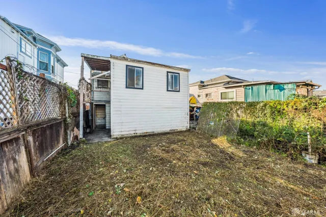 $435,000 | 670 Sycamore Street, Oakland, CA 94612