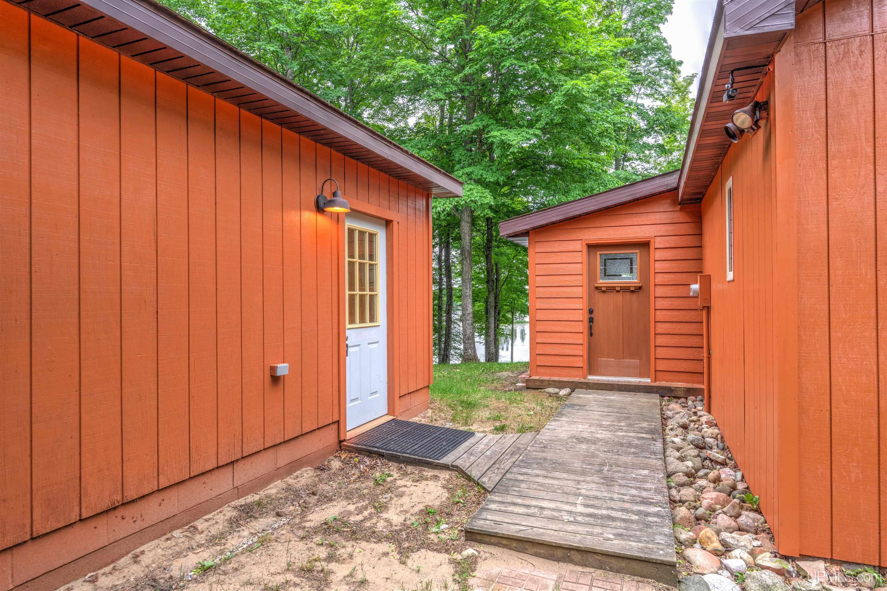 1397 North Chip Lake Road Germfask, MI 49836 - Photo 7 of 54 Gallery Image 7