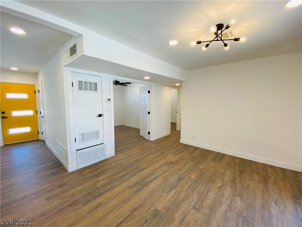 75 Constitution Avenue Henderson, NV 89015 - Photo 18 of 46