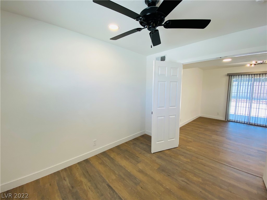 75 Constitution Avenue Henderson, NV 89015 - Photo 22 of 46