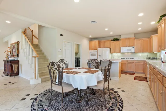 $949,900 | 9808 Castelli Way, Elk Grove, CA 95757