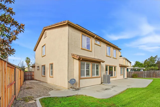 $949,900 | 9808 Castelli Way, Elk Grove, CA 95757