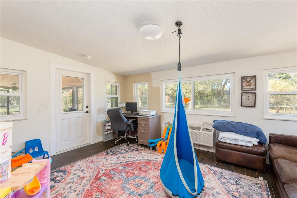 1101 Durant Road Brandon, FL 33511 - Photo 17 of 39