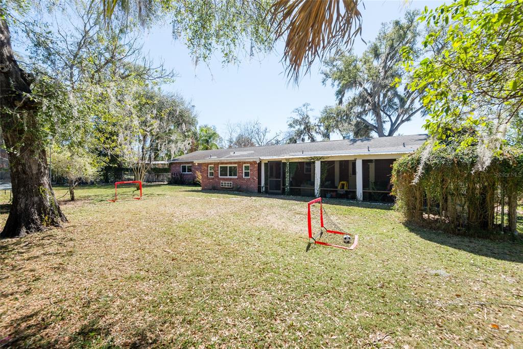 1101 Durant Road Brandon, FL 33511 - Photo 33 of 39
