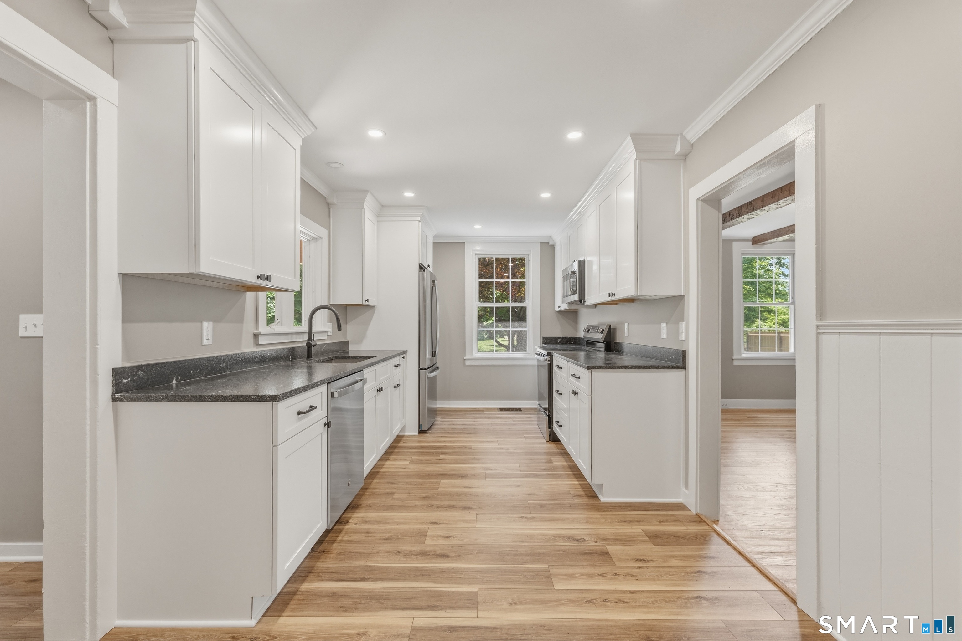 238 Isinglass Road Shelton, CT 06484 - Photo 9 of 30