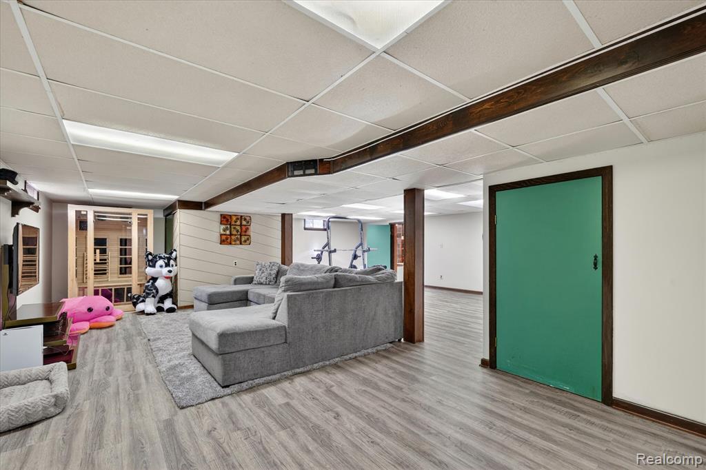 18178 22 Mile Road Macomb, MI 48044 - Photo 33 of 43