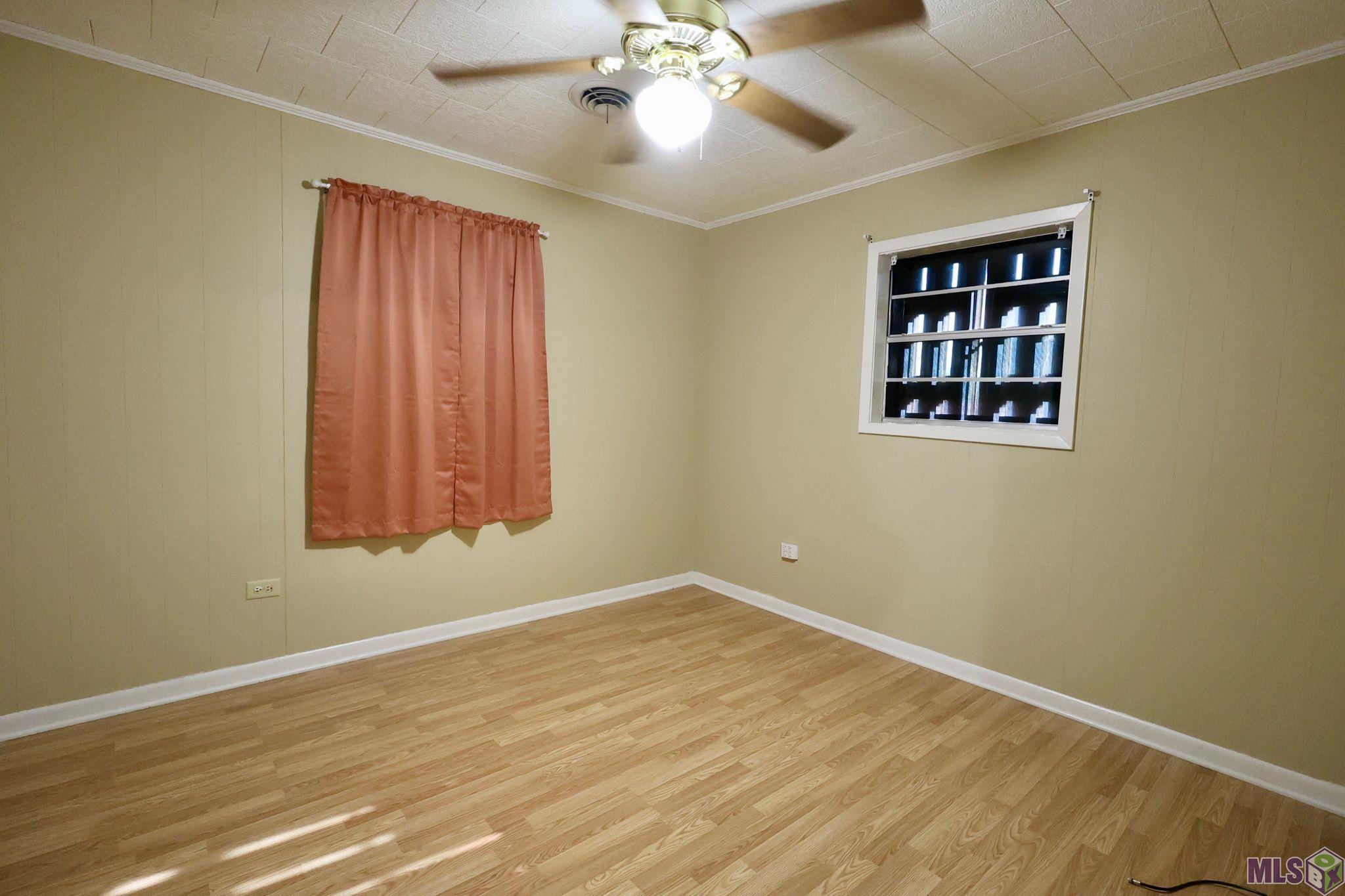 434 St Louis Street Raceland, LA 70394 - Photo 7 of 11