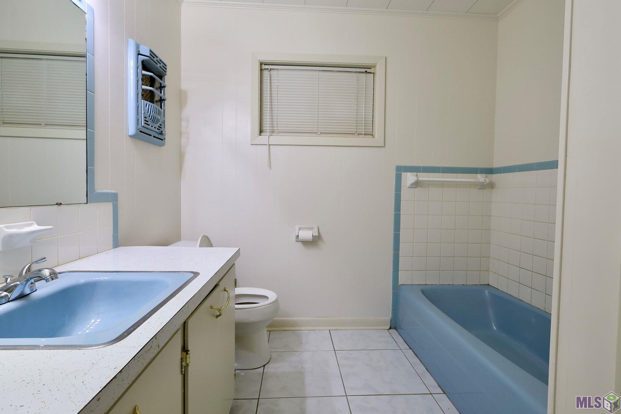 434 St Louis Street Raceland, LA 70394 - Photo 8 of 11