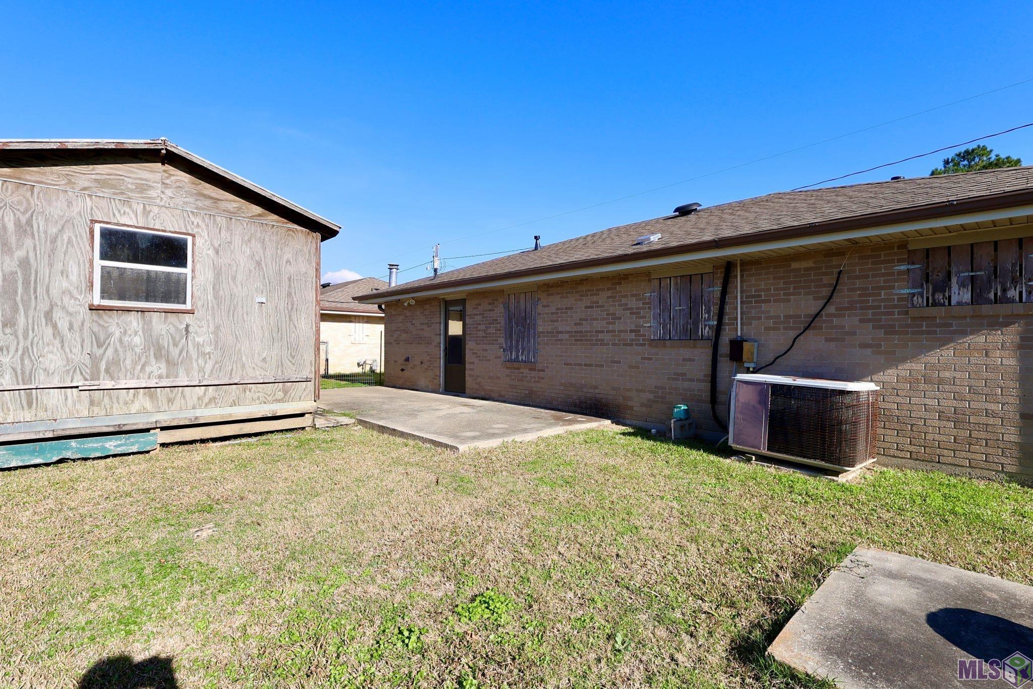 434 St Louis Street Raceland, LA 70394 - Photo 9 of 11
