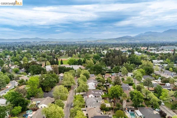 $980,000 | 2020 Elinora Drive, Pleasant Hill, CA 94523