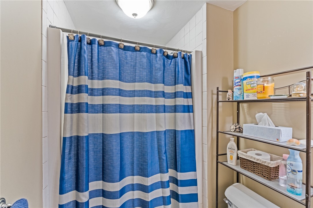 88 Pine Hill Road Scituate, RI 02857 - Photo 43 of 45 Cottage #3- Full Bathroom