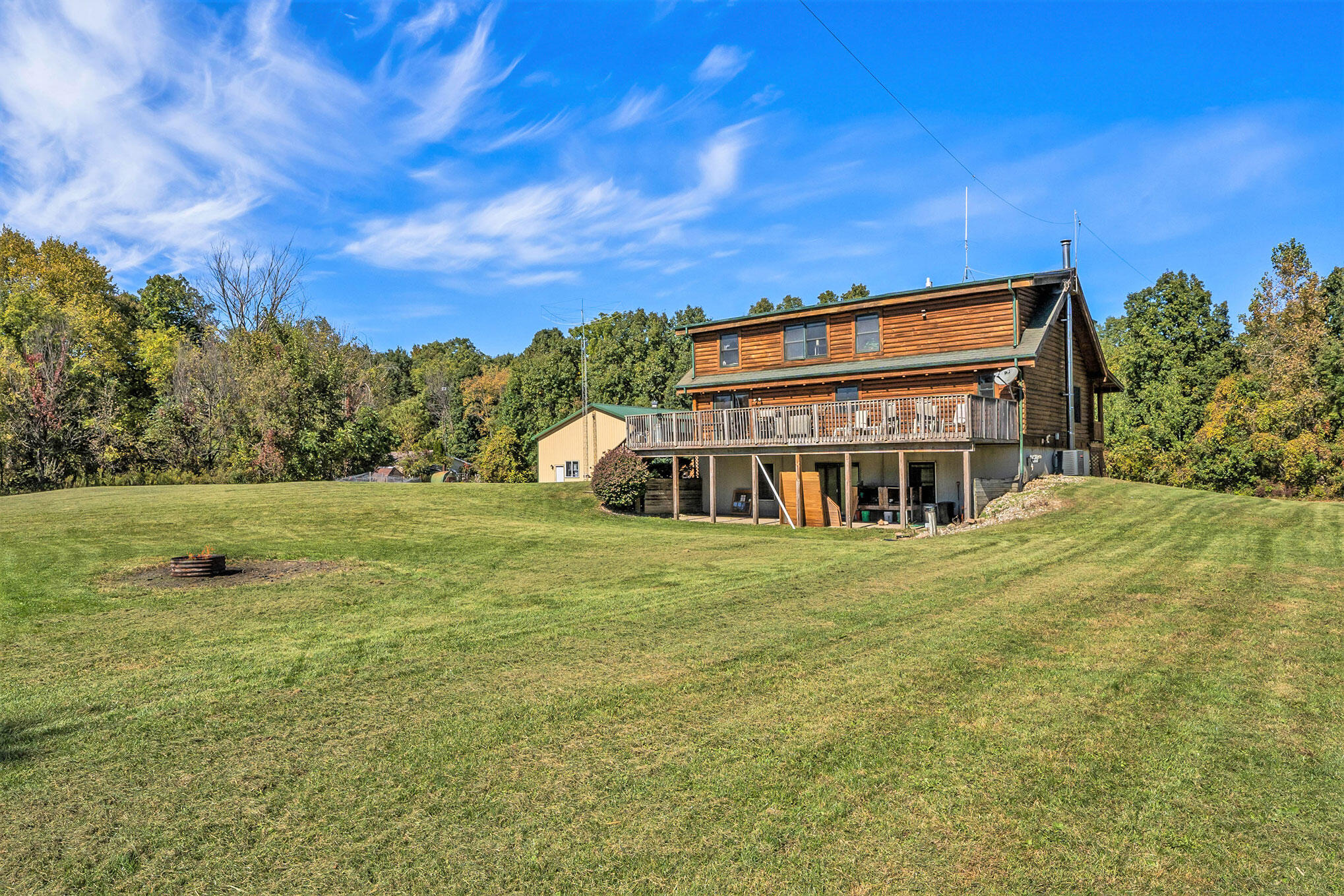 11557 Ladd Road Brooklyn, MI 49230 - Photo 4 of 34 4