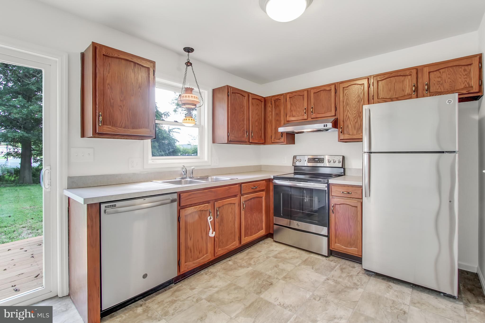 25 Pheasant Lane Lititz, PA 17543 - Photo 8 of 26
