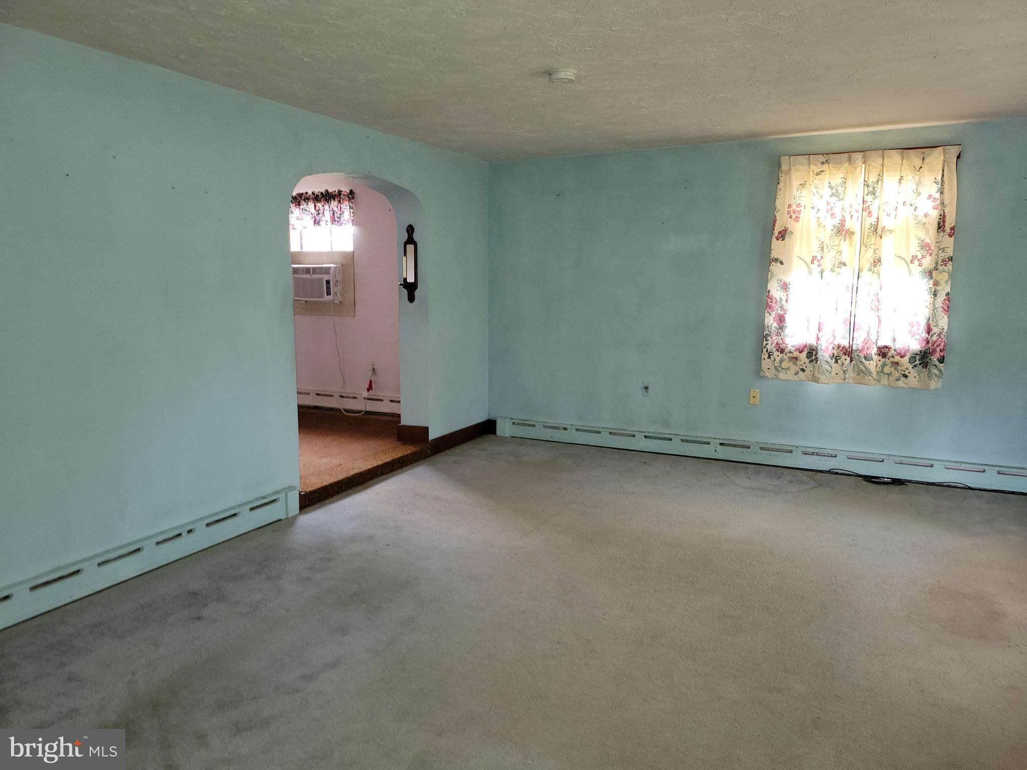 1560 Chambersburg Road Gettysburg, PA 17325 - Photo 8 of 17 Gallery Image 8