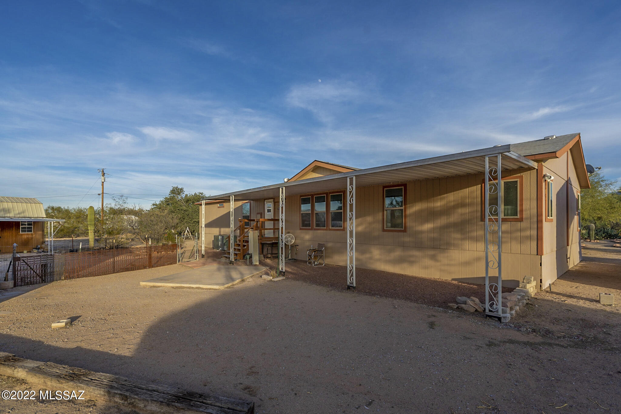 6520 North Calvin Road Tucson, AZ 85743 - Photo 2 of 28 Gallery Image 2