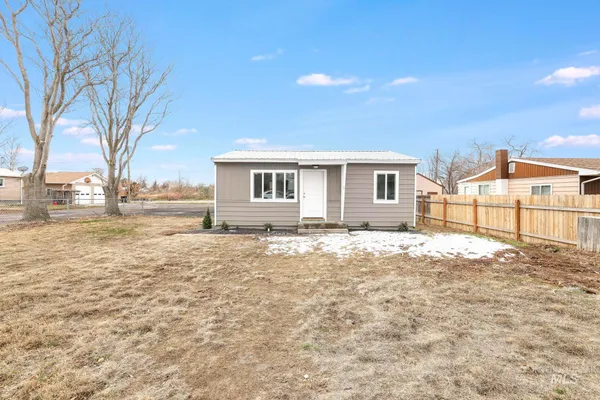 $320,000 | 701 14th Avenue North, Buhl, ID 83316
