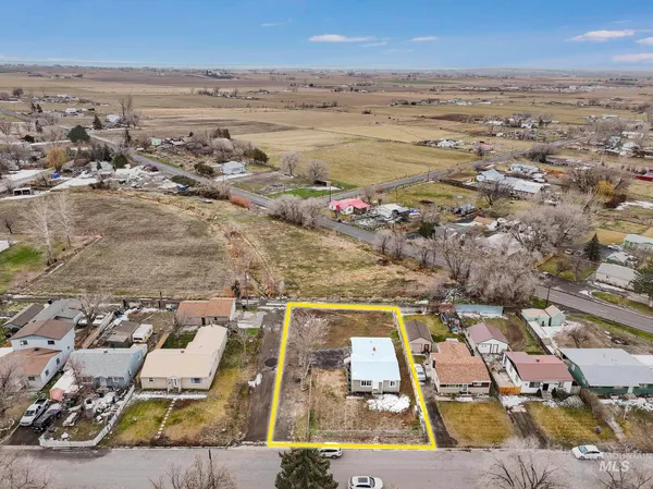 $320,000 | 701 14th Avenue North, Buhl, ID 83316