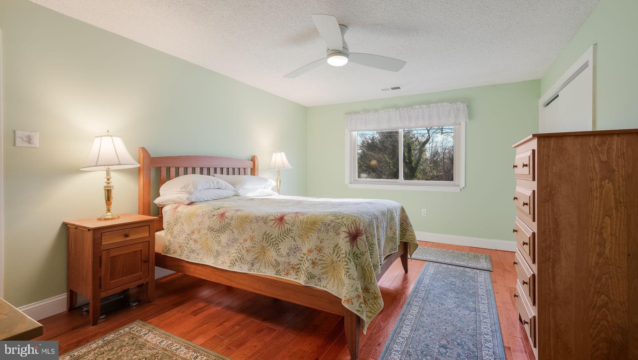 501 North Providence Road, Unit 415 Media, PA 19063 - Photo 21 of 27 Main bedroom
