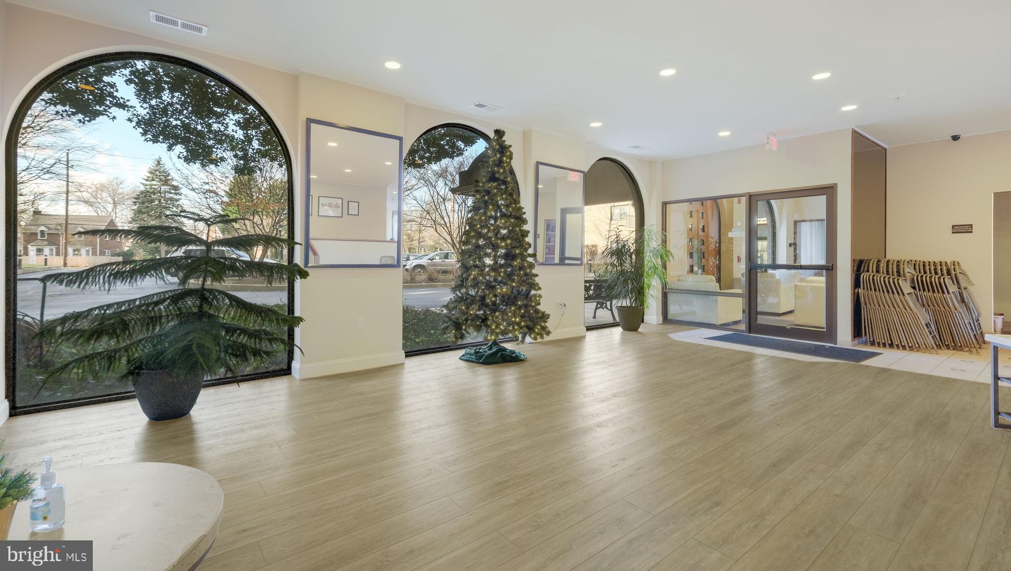 501 North Providence Road, Unit 415 Media, PA 19063 - Photo 4 of 27 Front lobby for all to enjoy