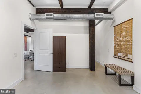 a view of livingroom with furniture and windows