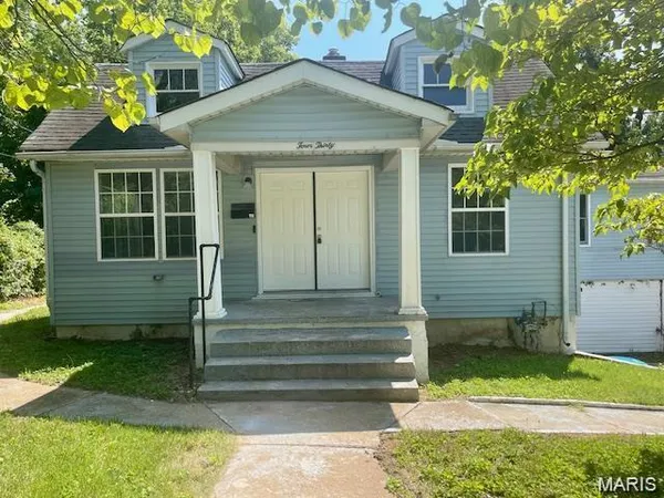 $94,900 | 430 Bluff Drive, St. Louis, MO 63137
