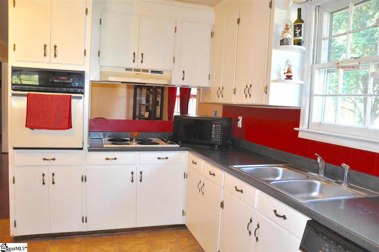 104 Blue Ridge Drive Fountain Inn, SC 29644 - Photo 14 of 36 Gallery Image 14