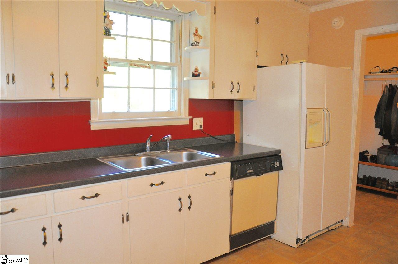 104 Blue Ridge Drive Fountain Inn, SC 29644 - Photo 15 of 36 Gallery Image 15
