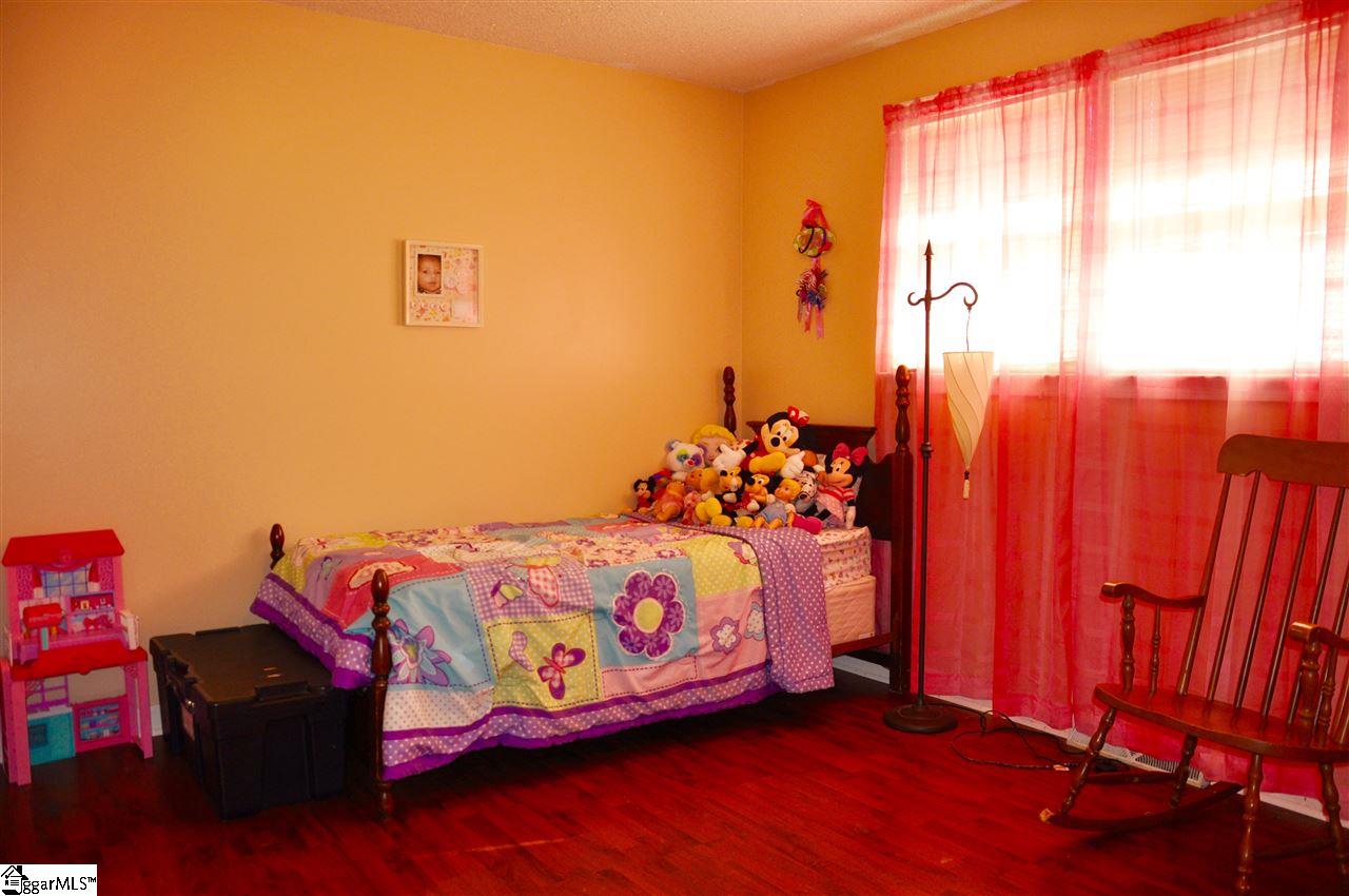 104 Blue Ridge Drive Fountain Inn, SC 29644 - Photo 26 of 36 Gallery Image 26