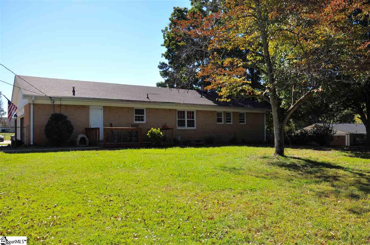 104 Blue Ridge Drive Fountain Inn, SC 29644 - Photo 32 of 36 Gallery Image 32