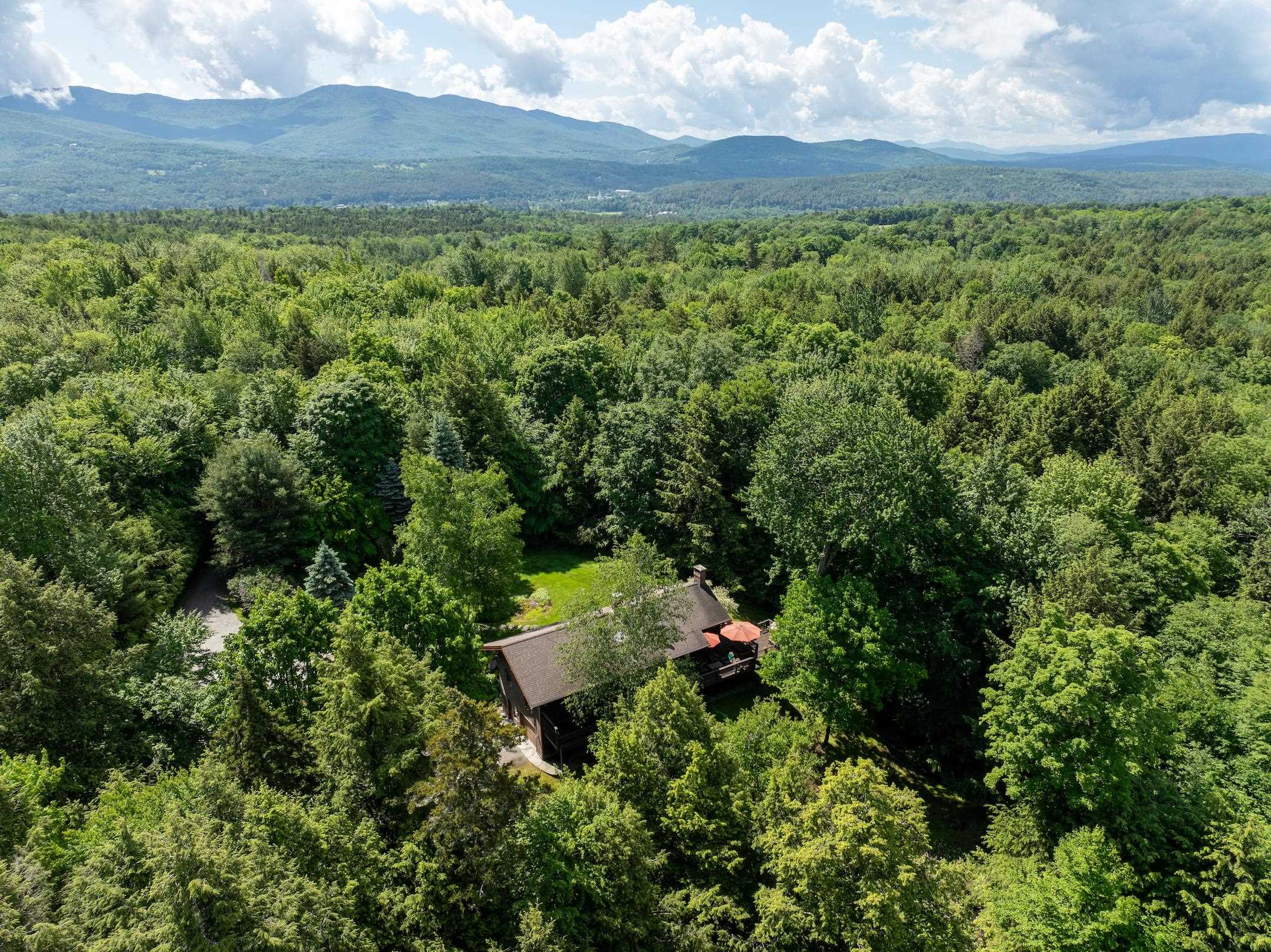 505 Alpine View Road Stowe, VT 05672 - Photo 23 of 38 Gallery Image 23