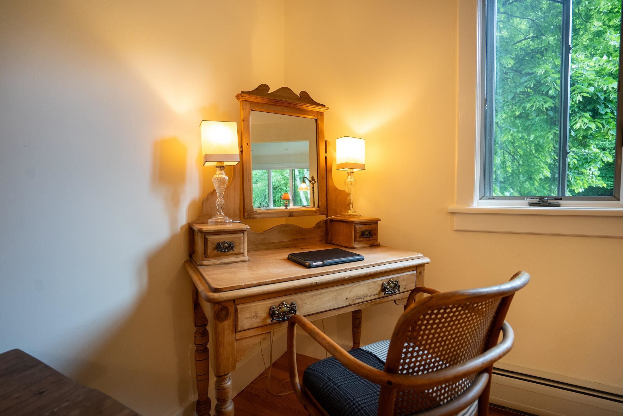 505 Alpine View Road Stowe, VT 05672 - Photo 9 of 38 Gallery Image 9
