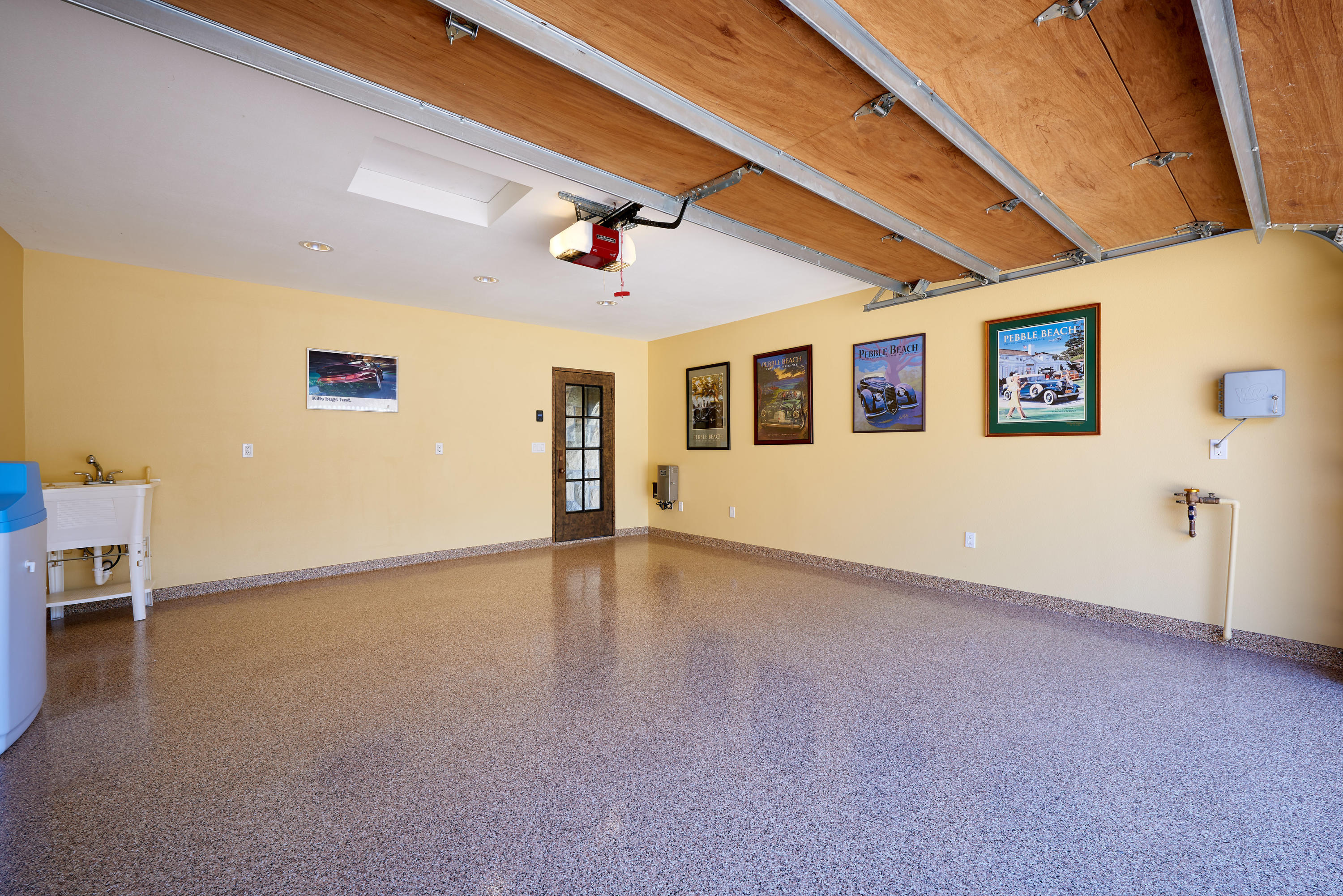 2162 East Valley Road Montecito, CA 93108 - Photo 16 of 17 FinishedGarage