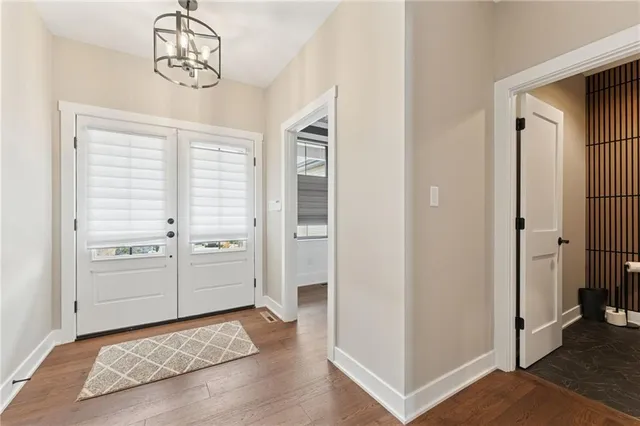 a view of a livingroom with an empty space