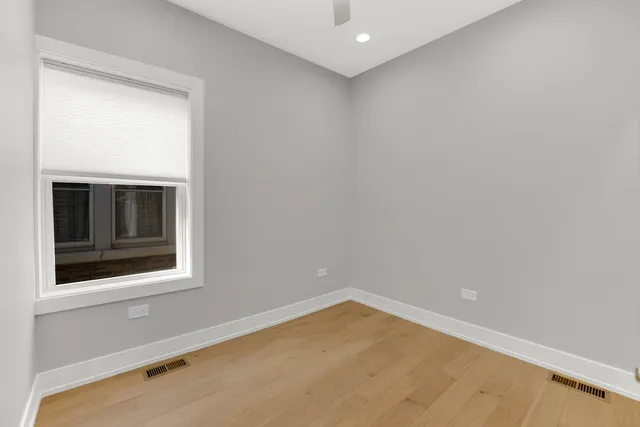 a view of empty room with window