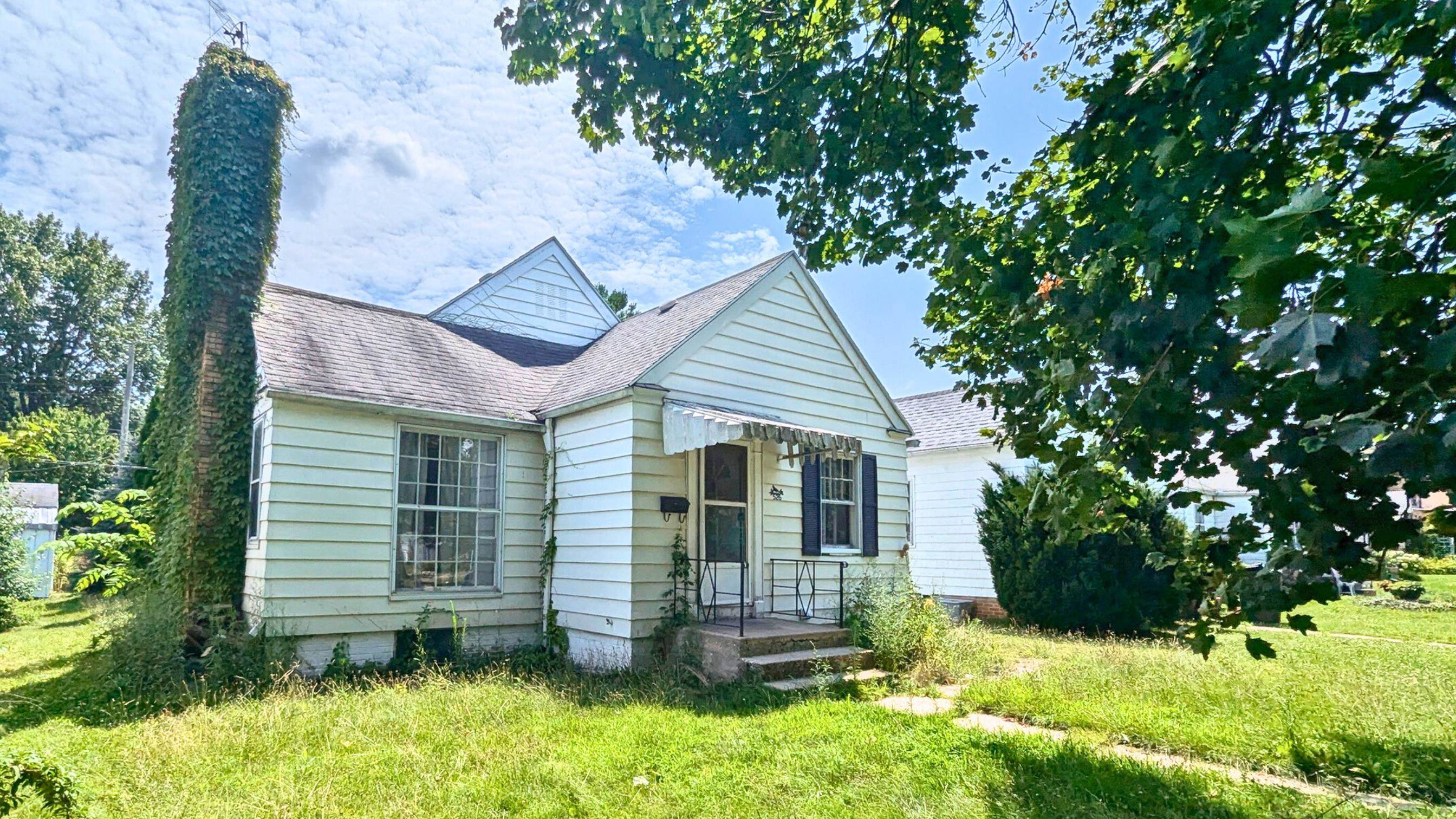 526 East Irvington Ave  